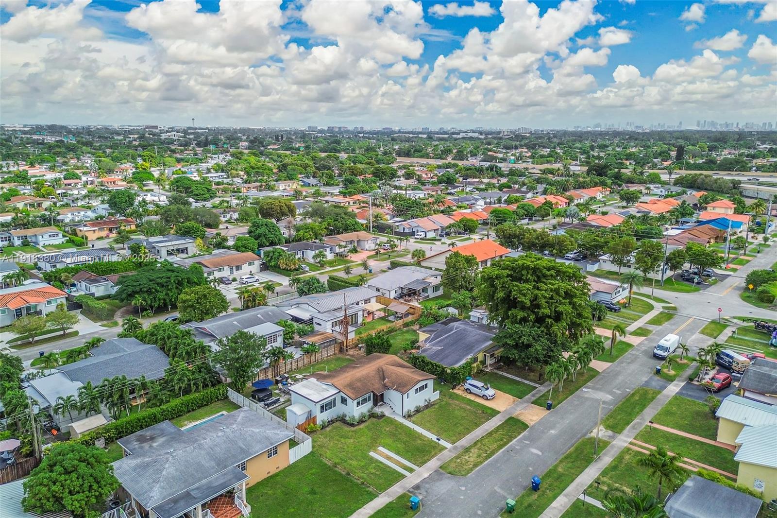 MIRACLE MANOR 3RD ADDN - Residential