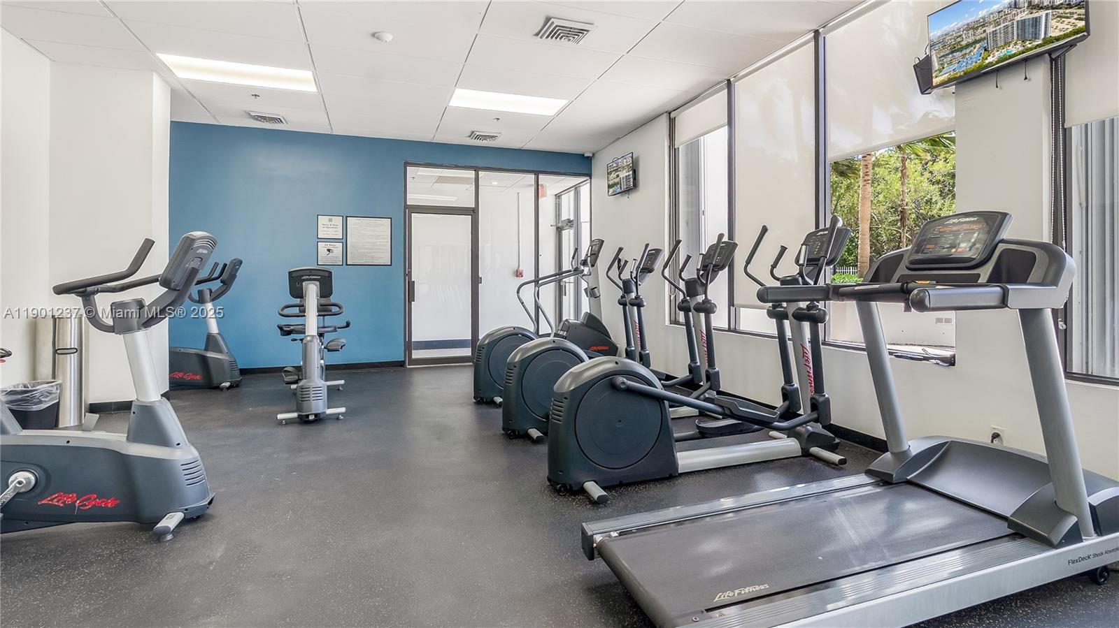 ARLEN HOUSE EAST CONDO - Residential