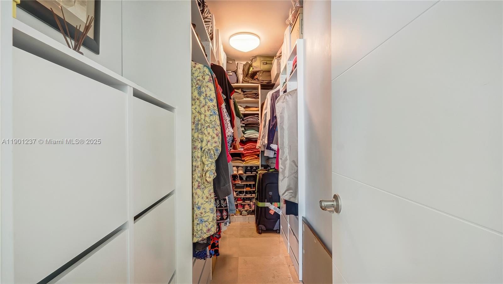 ARLEN HOUSE EAST CONDO - Residential