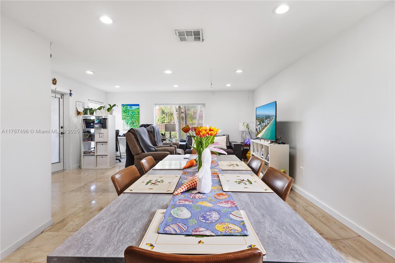 DORAL PALMS - Residential