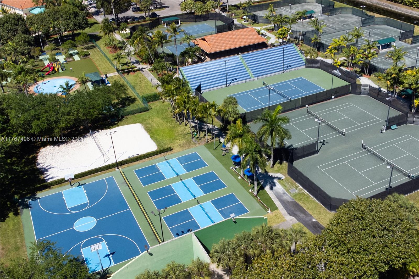 DORAL PALMS - Residential