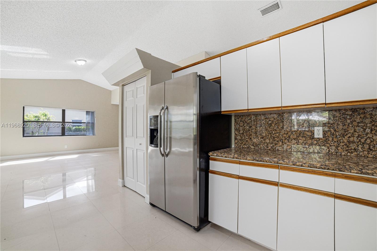 CHAPEL TRAIL REPLAT - Residential