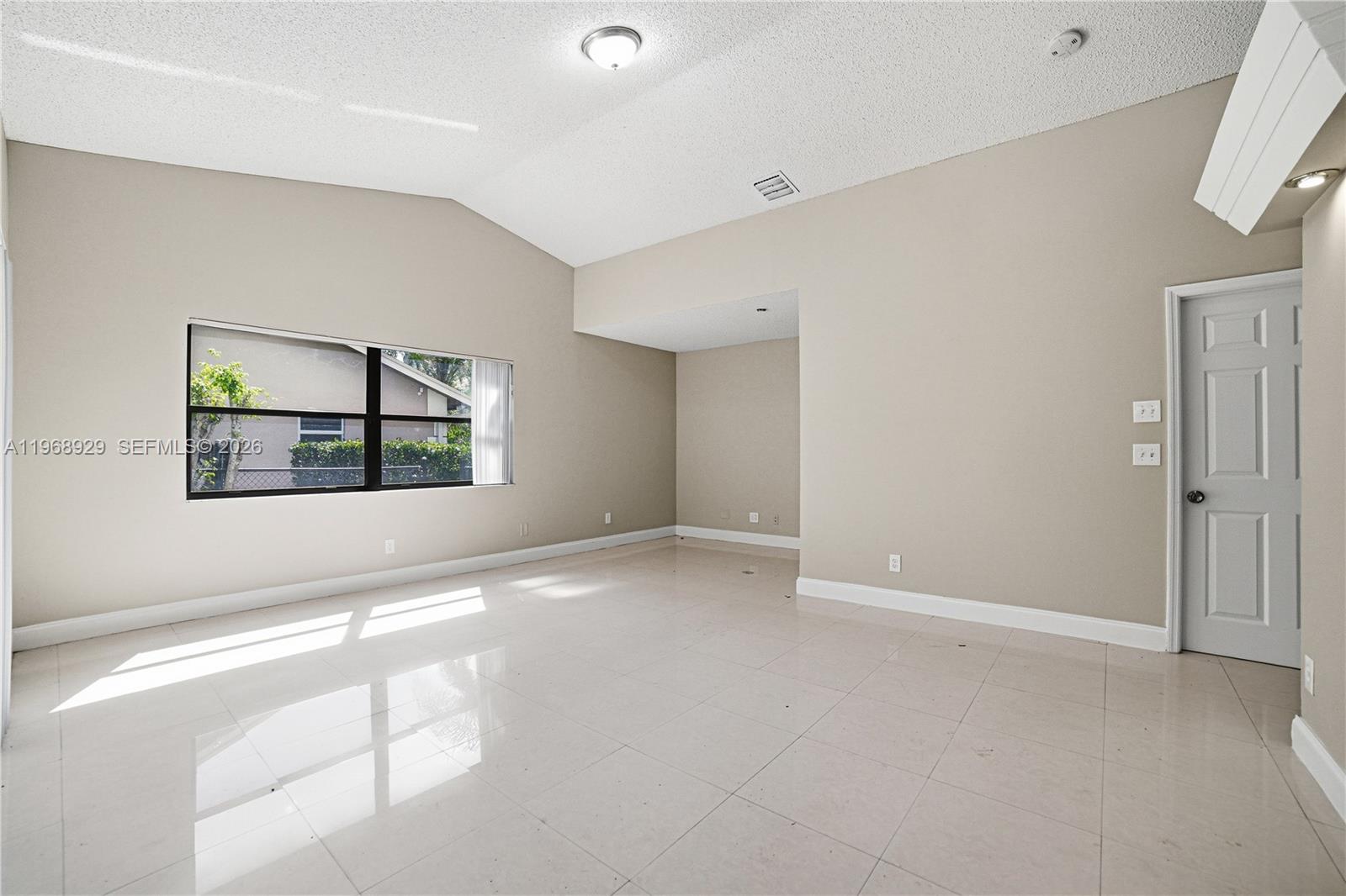 CHAPEL TRAIL REPLAT - Residential