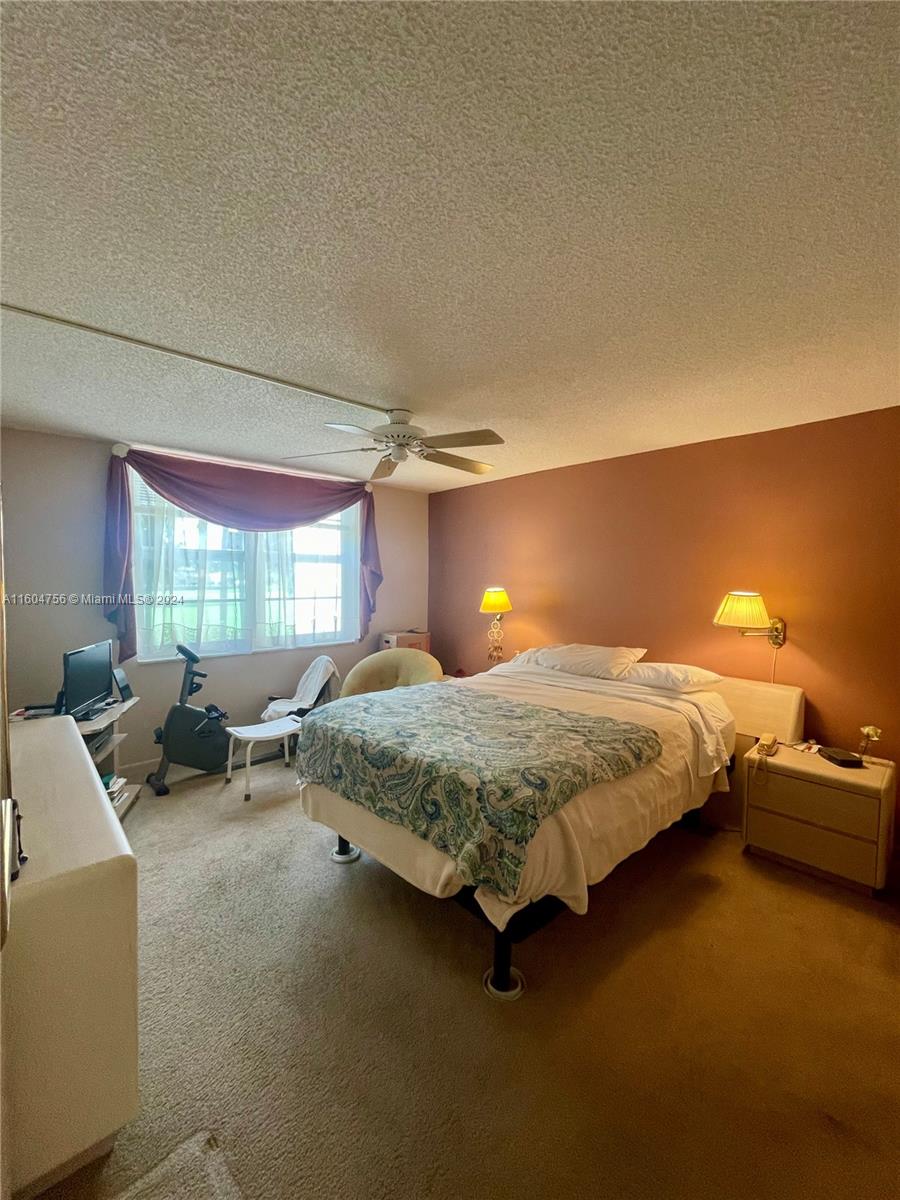 CORONADO AT JACARANDA PHA - Residential