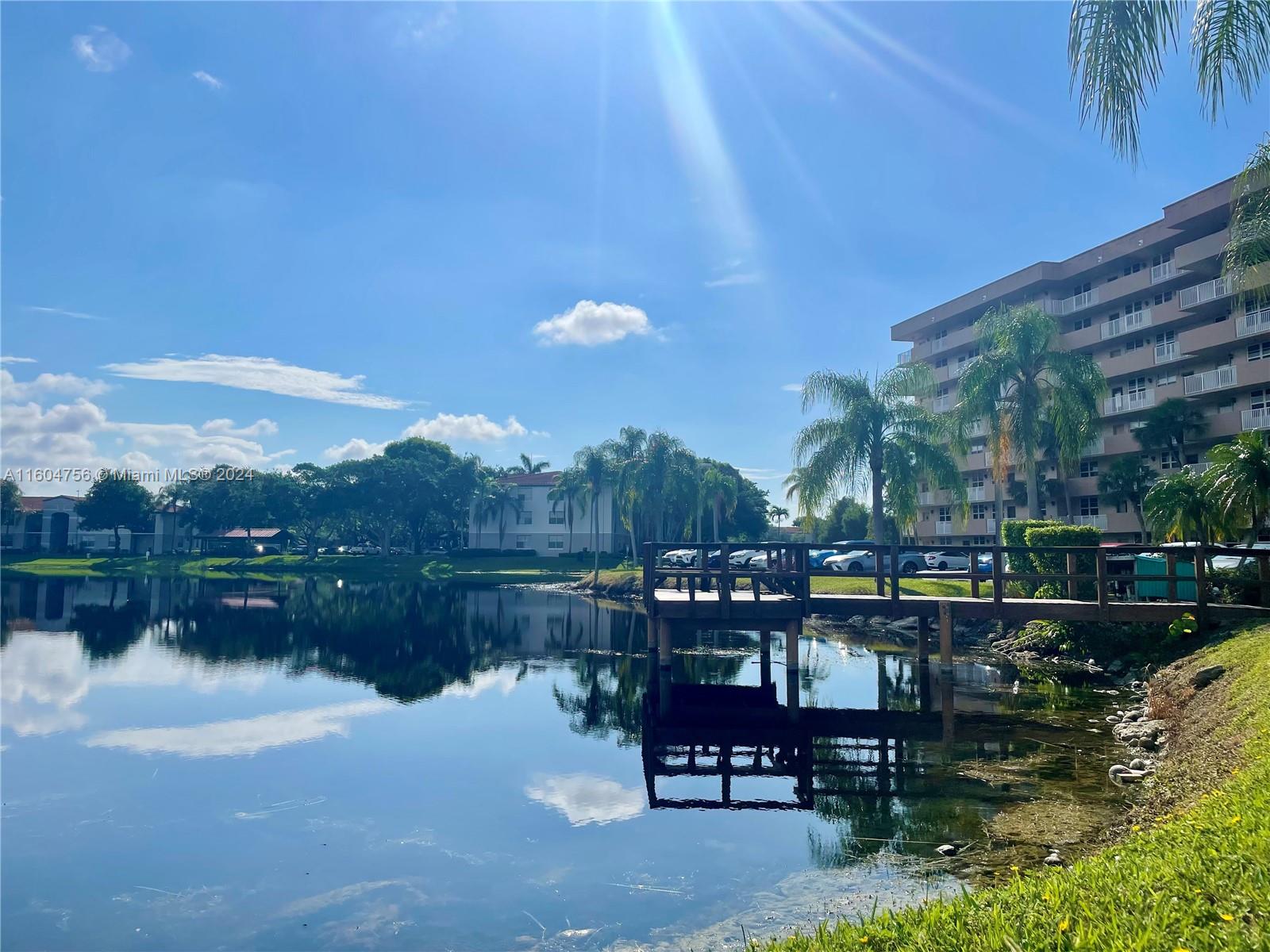 CORONADO AT JACARANDA PHA - Residential