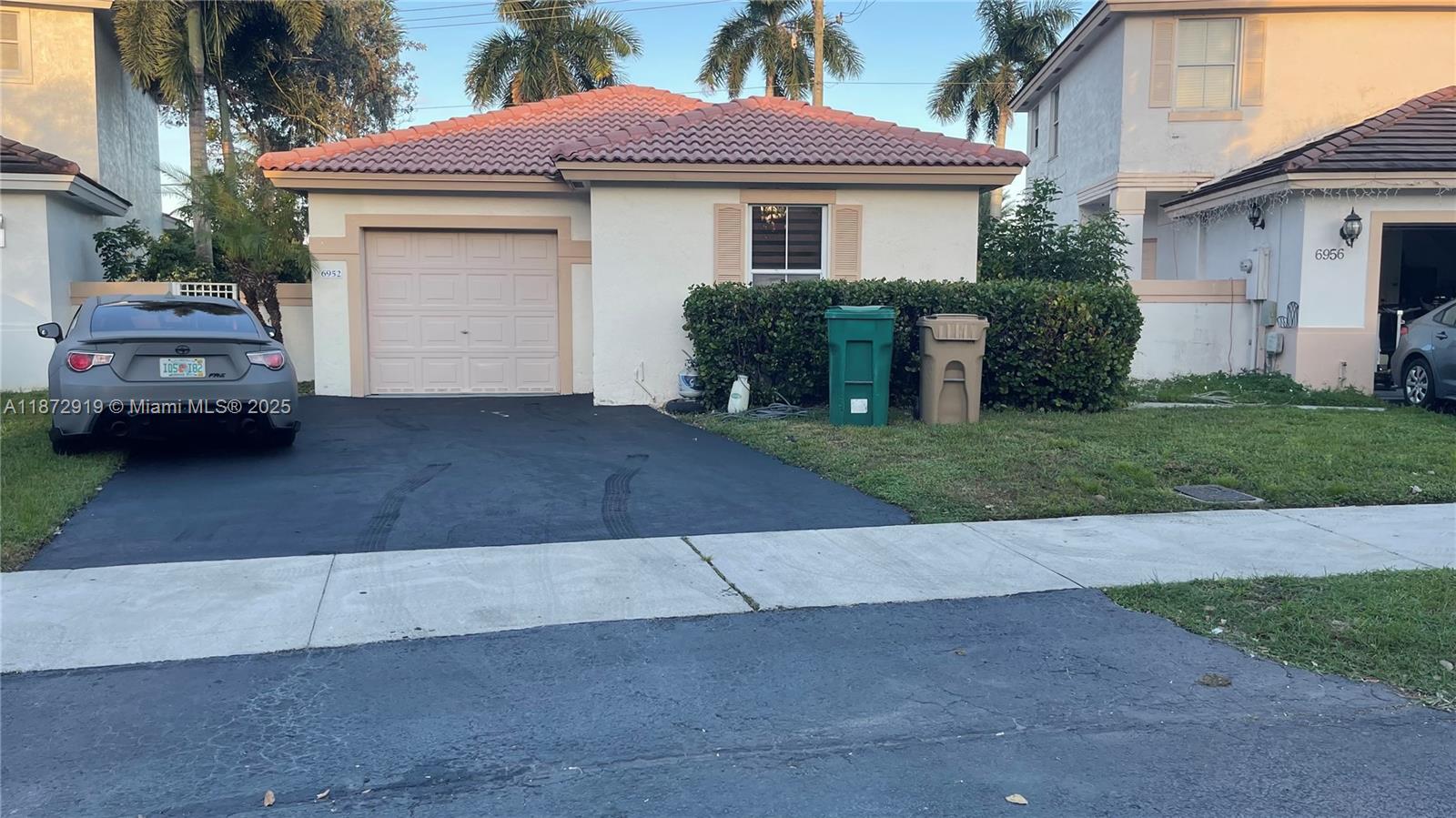 CROSSBOW - Residential Lease