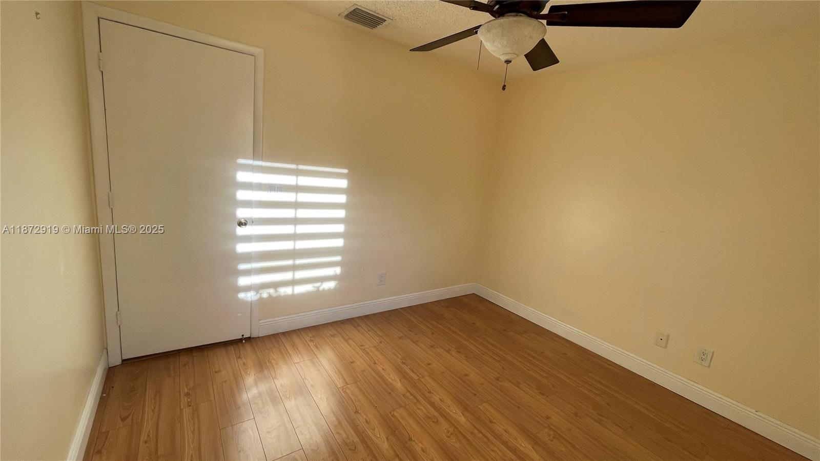 CROSSBOW - Residential Lease