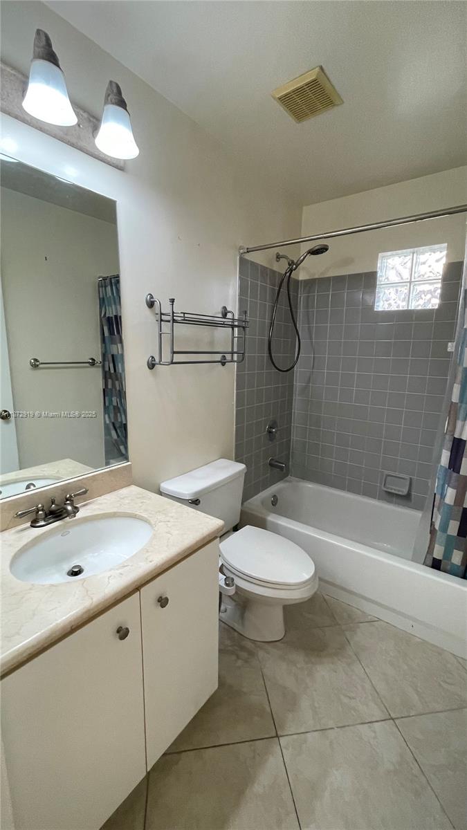 CROSSBOW - Residential Lease