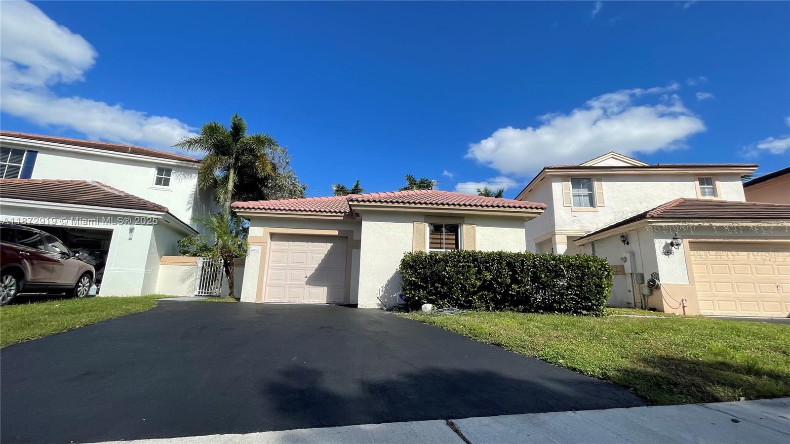 CROSSBOW - Residential Lease