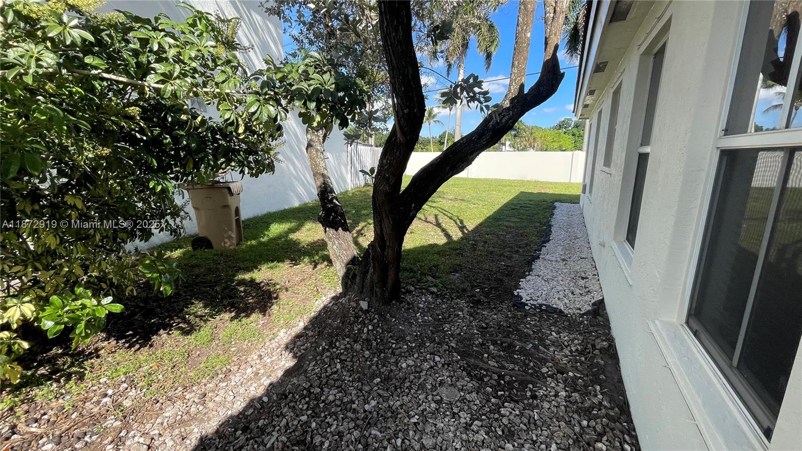 CROSSBOW - Residential Lease