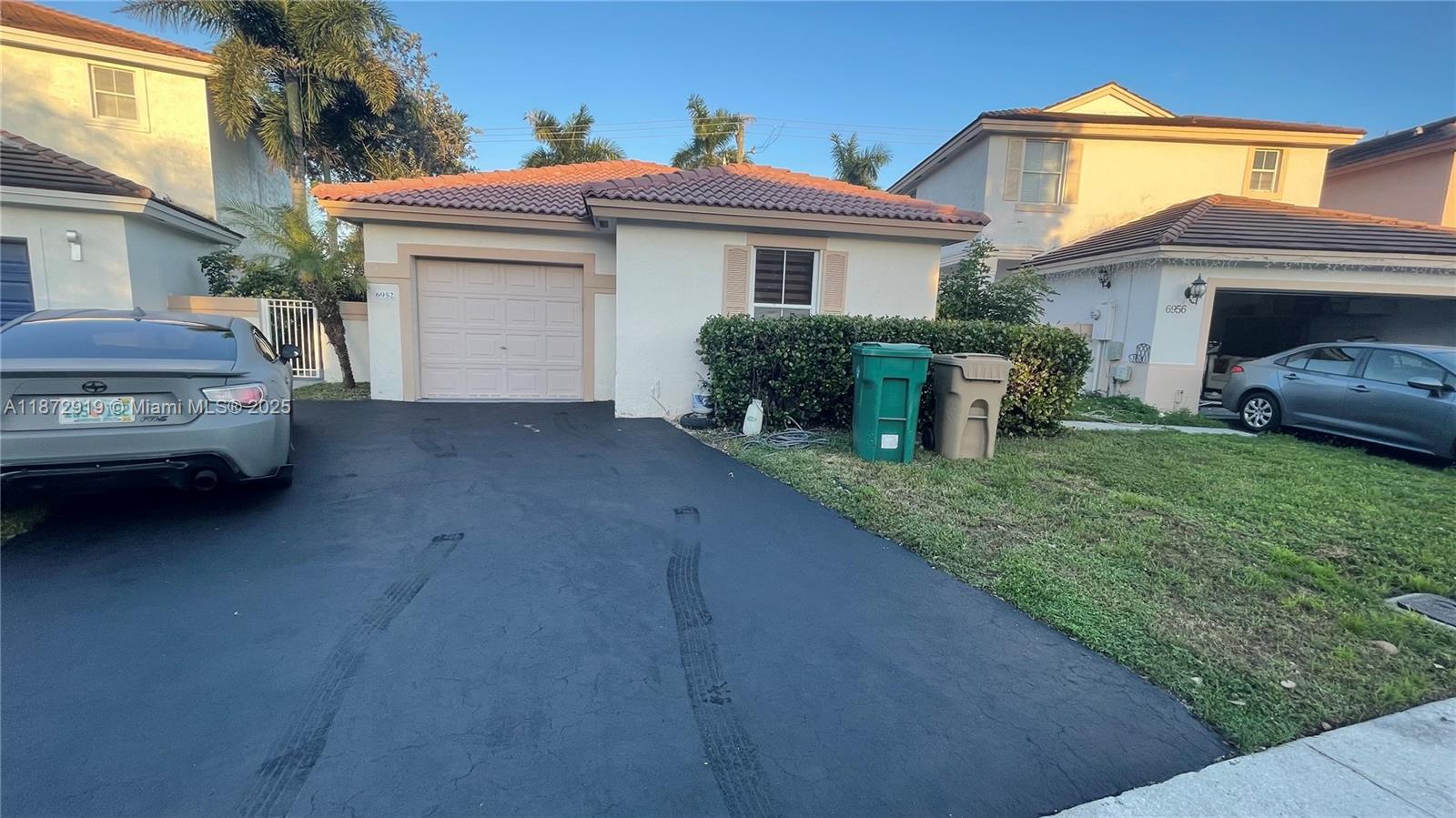 CROSSBOW - Residential Lease