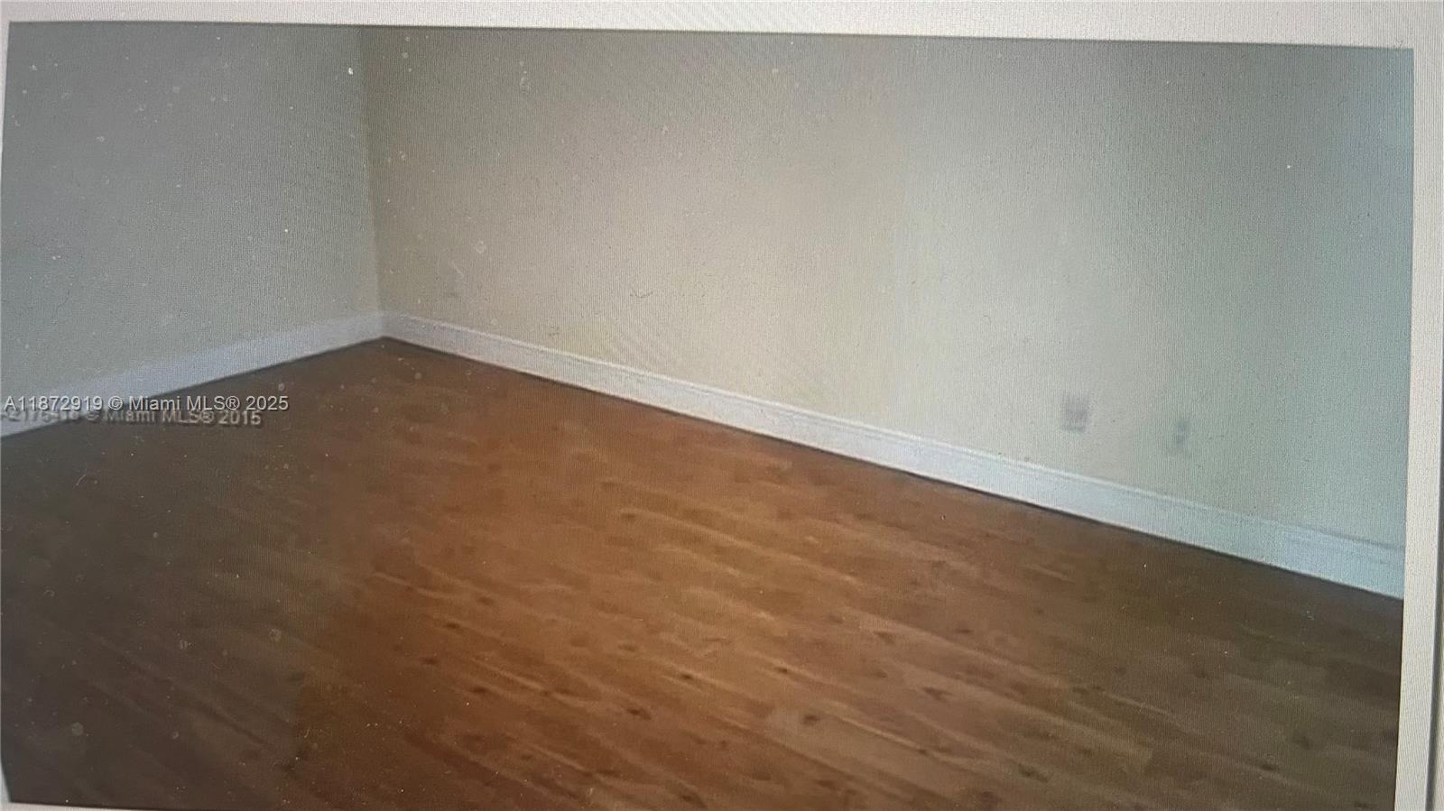 CROSSBOW - Residential Lease