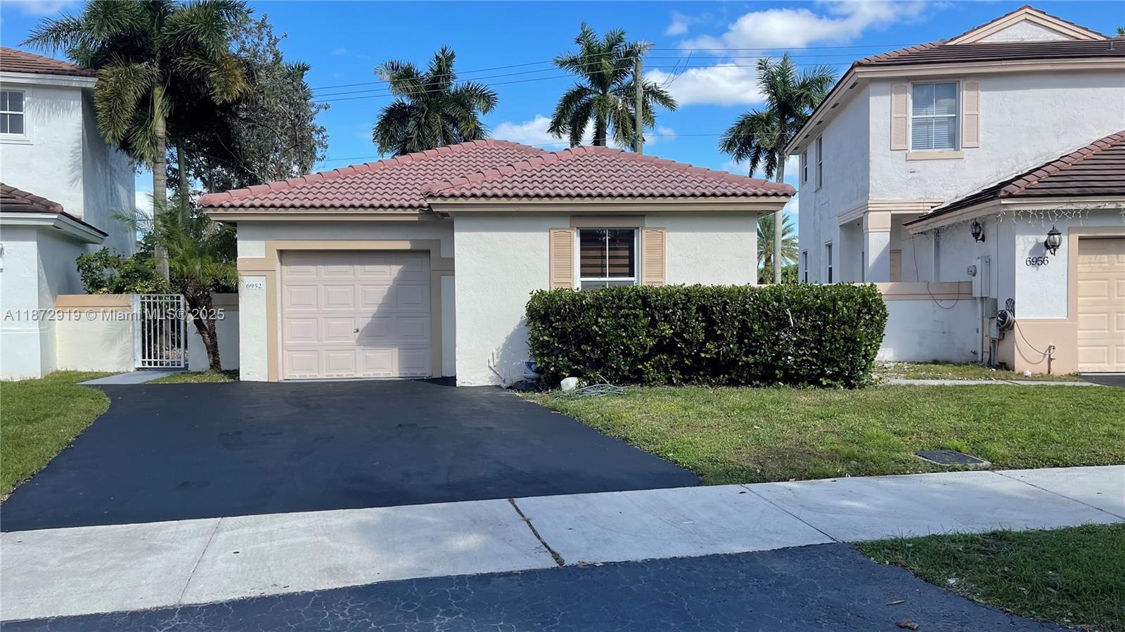 CROSSBOW - Residential Lease