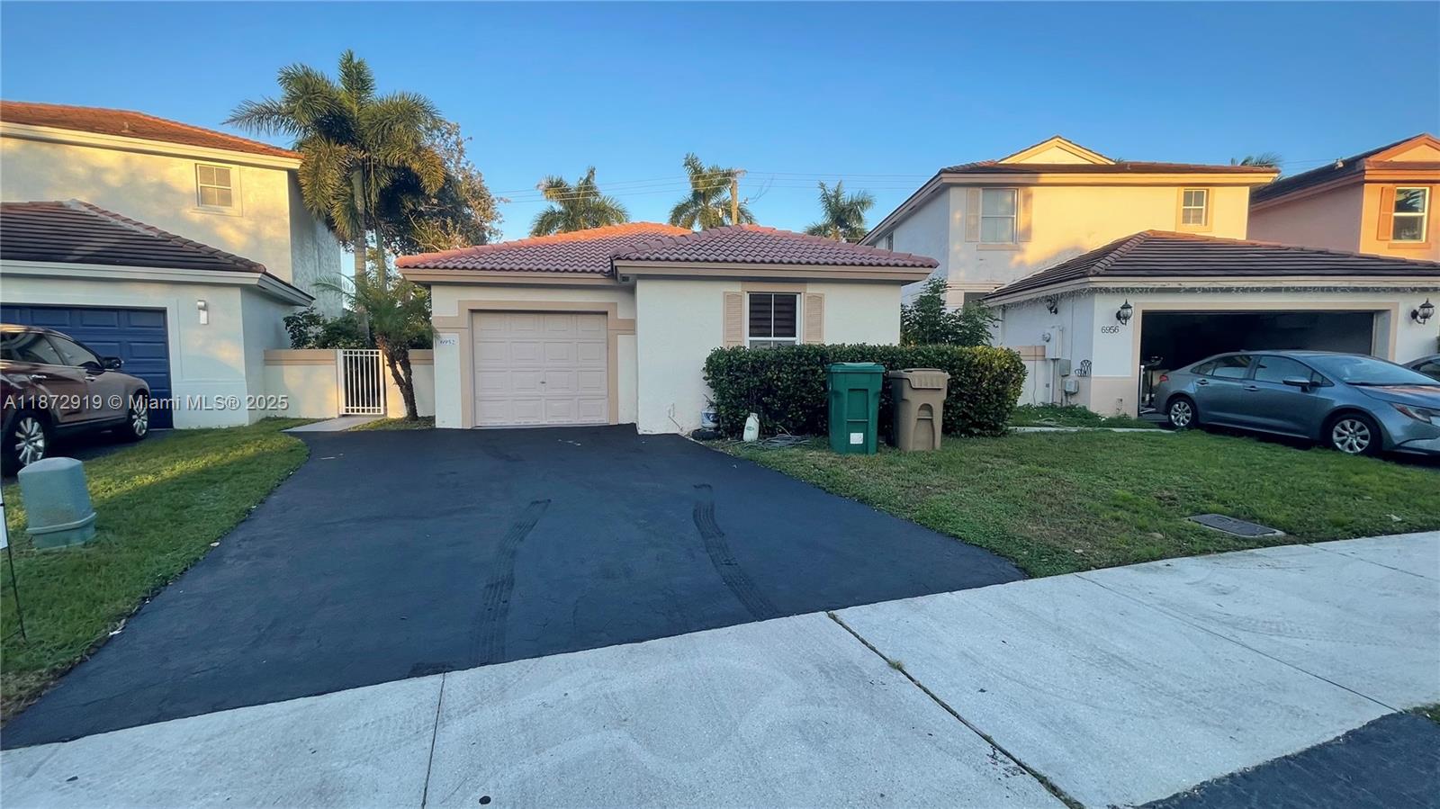 CROSSBOW - Residential Lease