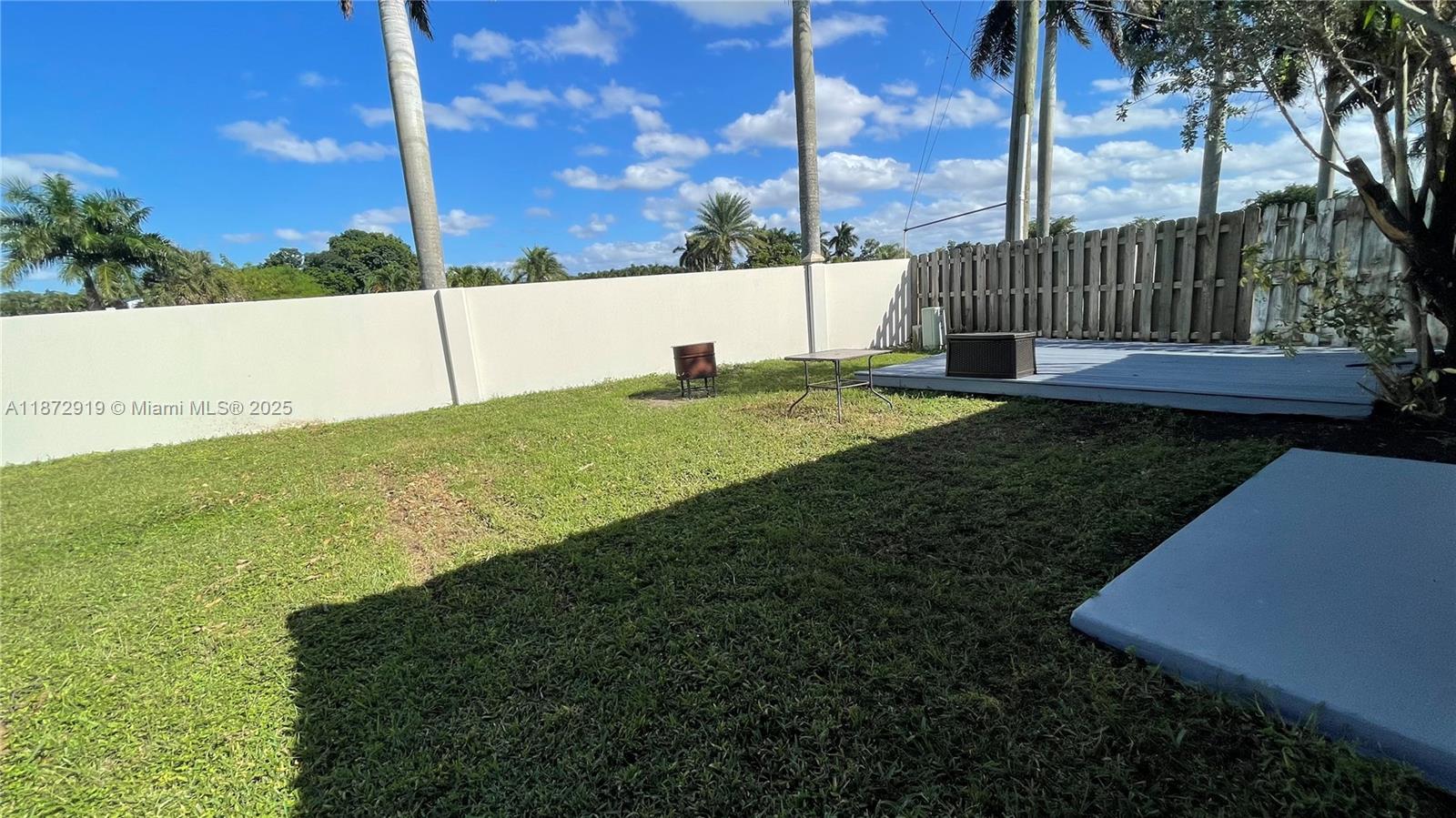 CROSSBOW - Residential Lease