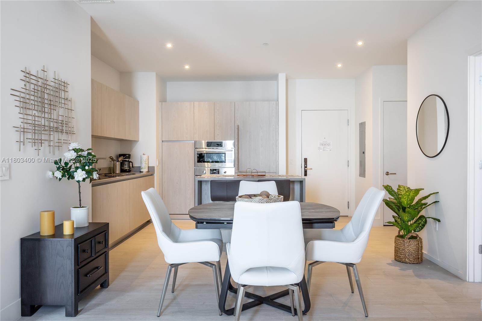 4010 SOUTH OCEAN CONDO - Residential Lease