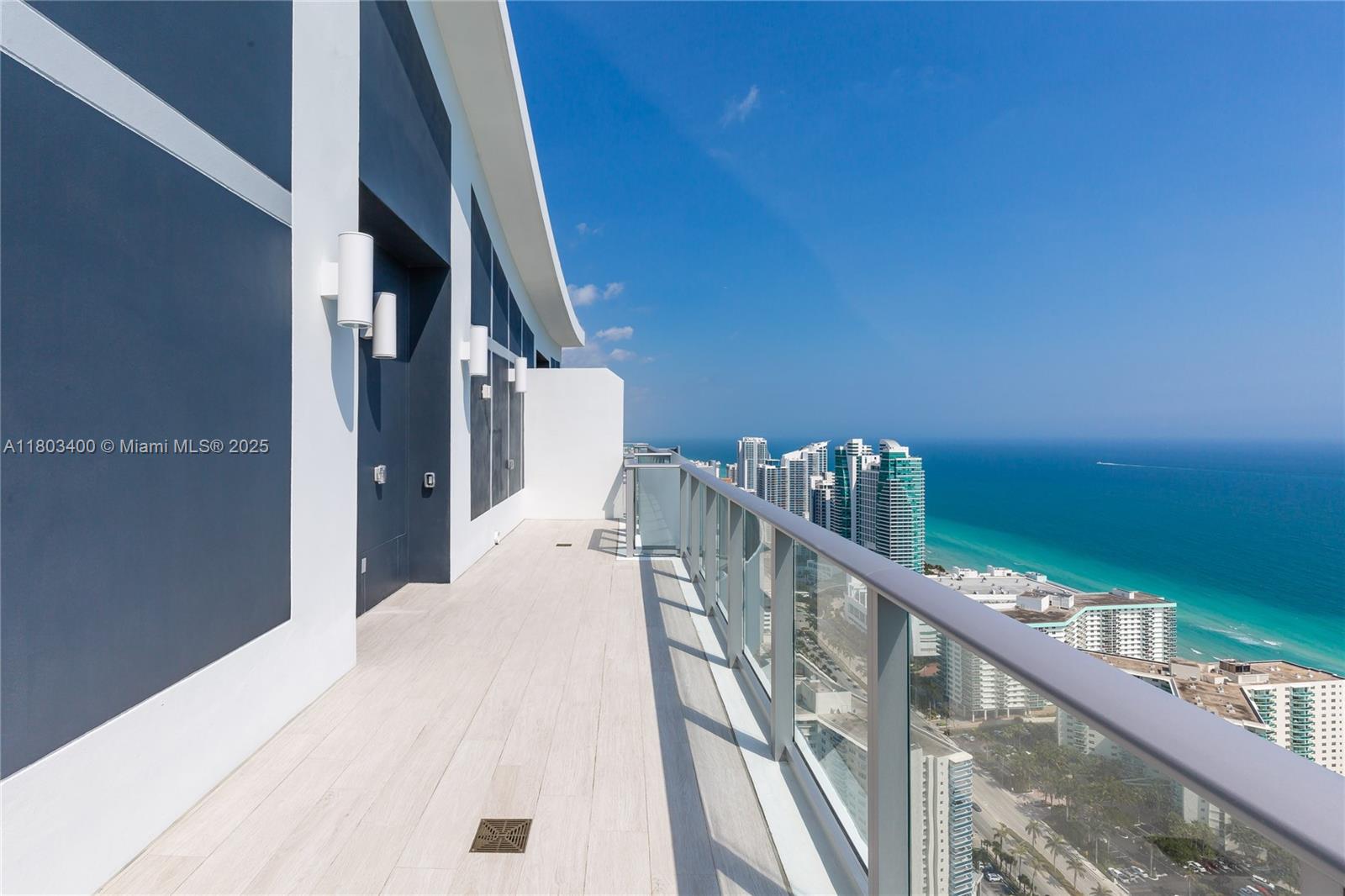 4010 SOUTH OCEAN CONDO - Residential Lease