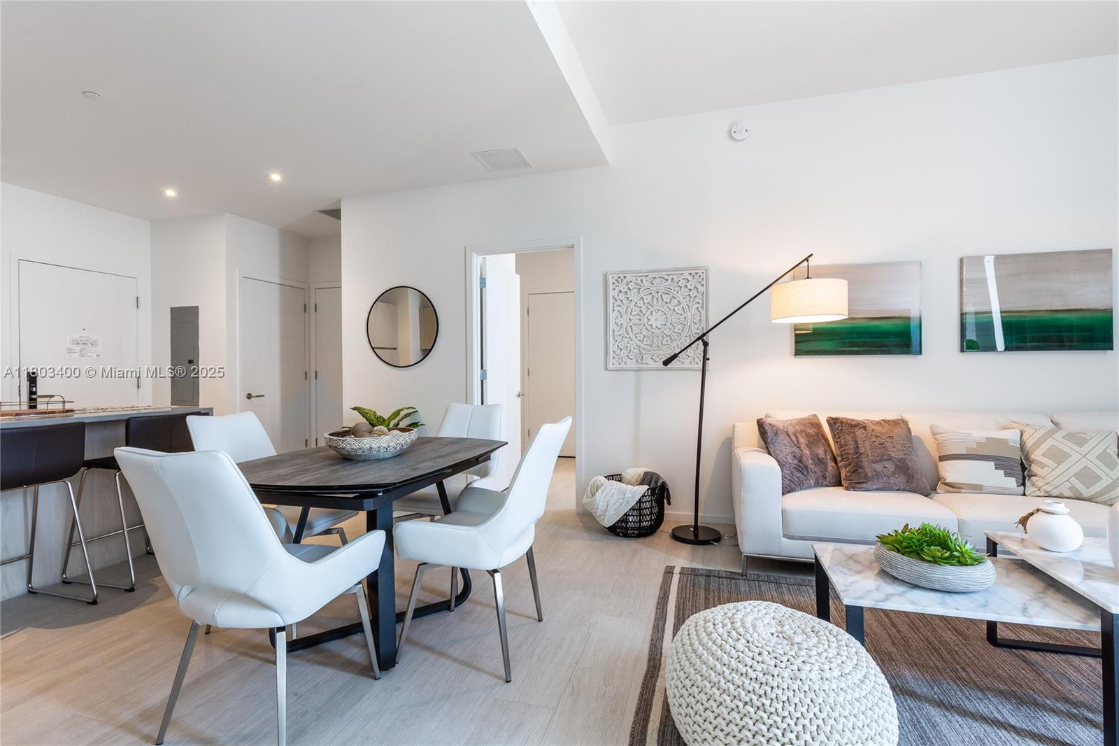 4010 SOUTH OCEAN CONDO - Residential Lease