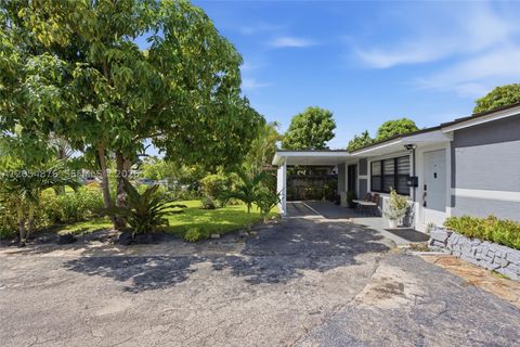 Tiny photo for 2211 NE 1st Ave, Pompano Beach, FL 33060 (MLS # A12054876)