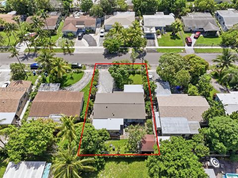 Tiny photo for 2211 NE 1st Ave, Pompano Beach, FL 33060 (MLS # A12054876)