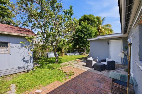 Tiny photo for 2211 NE 1st Ave, Pompano Beach, FL 33060 (MLS # A12054876)