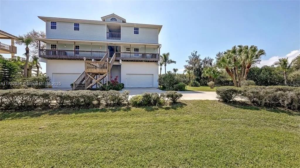 2424 Bay Drive