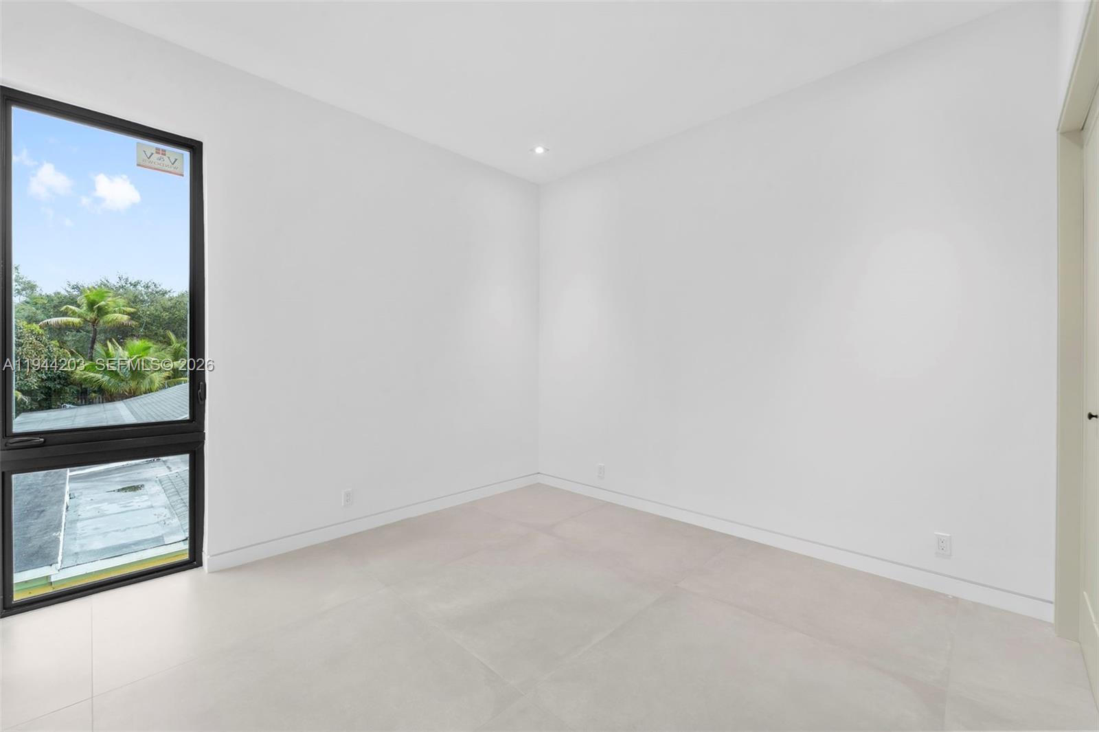 Shore Crest - Residential