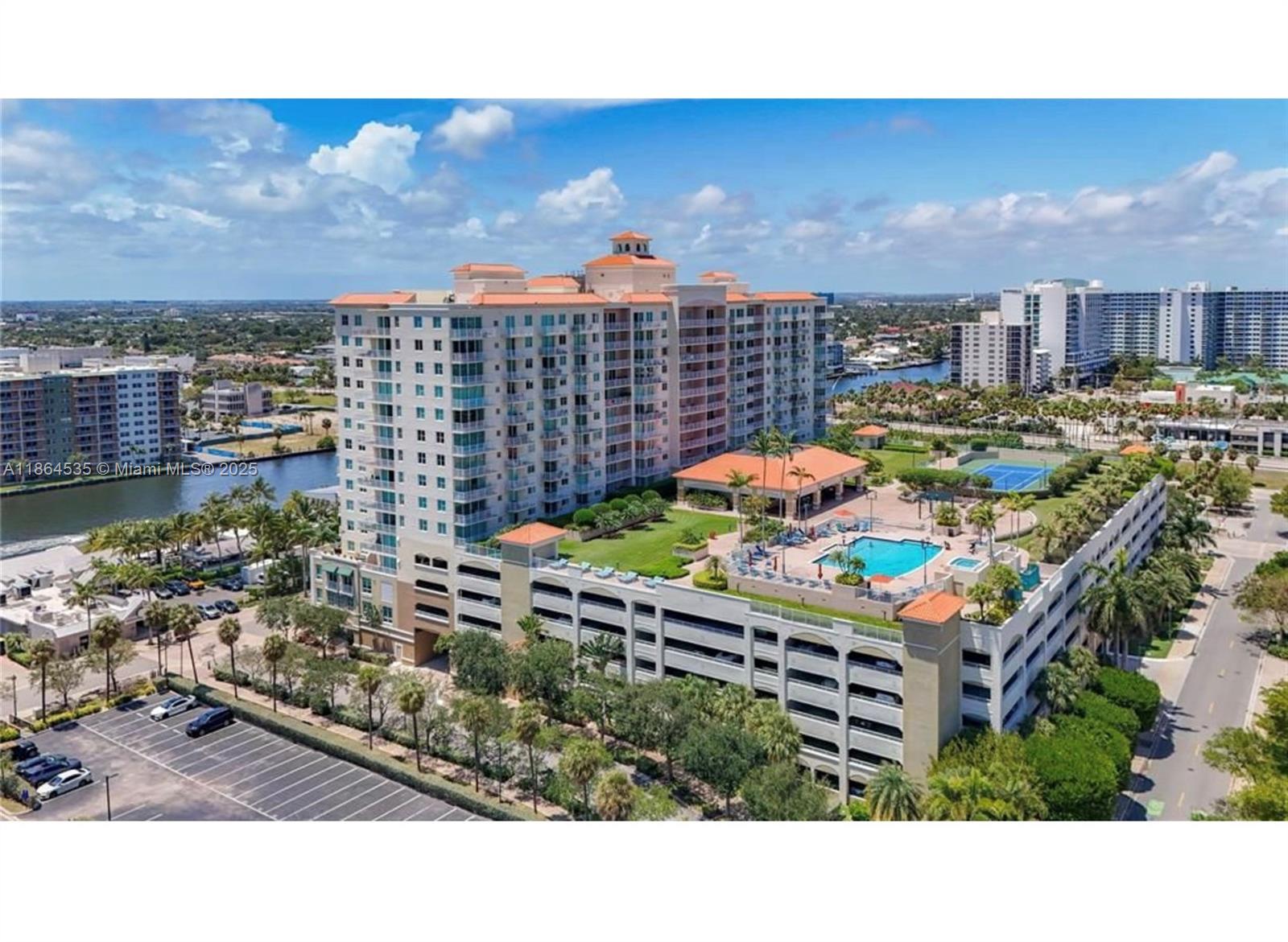 TIDES AT BRIDGESIDE SQUAR - Residential