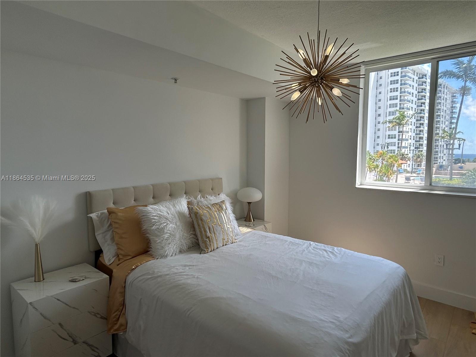 TIDES AT BRIDGESIDE SQUAR - Residential