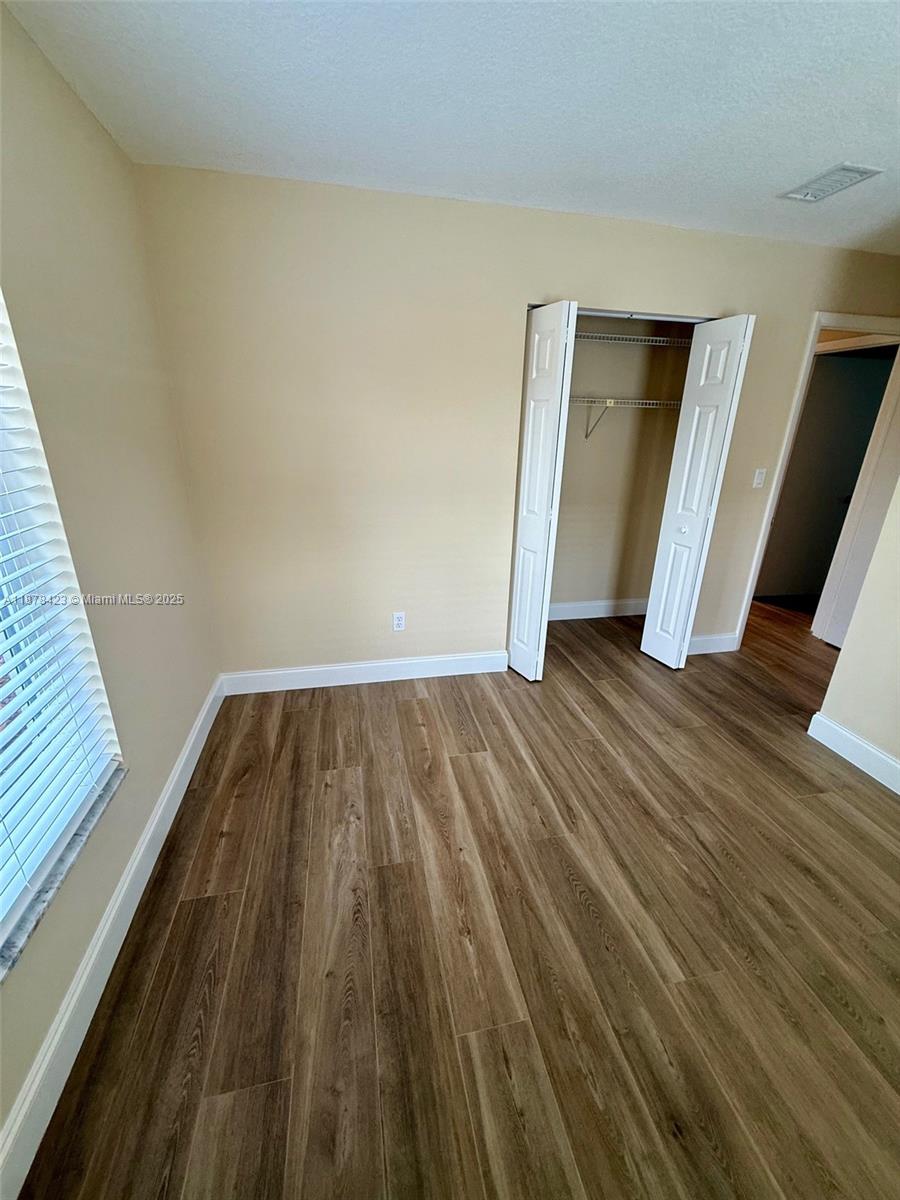 FLAMINGO GARDENS-PHASE TW - Residential Lease