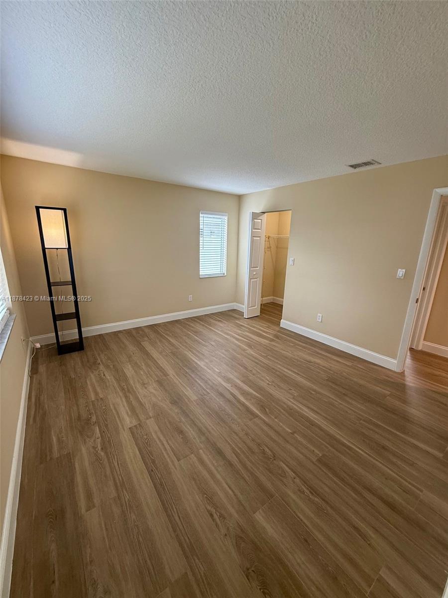 FLAMINGO GARDENS-PHASE TW - Residential Lease