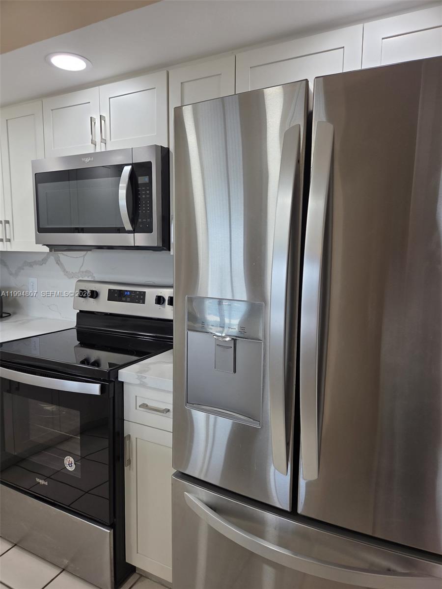 SUFFOLK AT CENTURY VILLAG - Residential