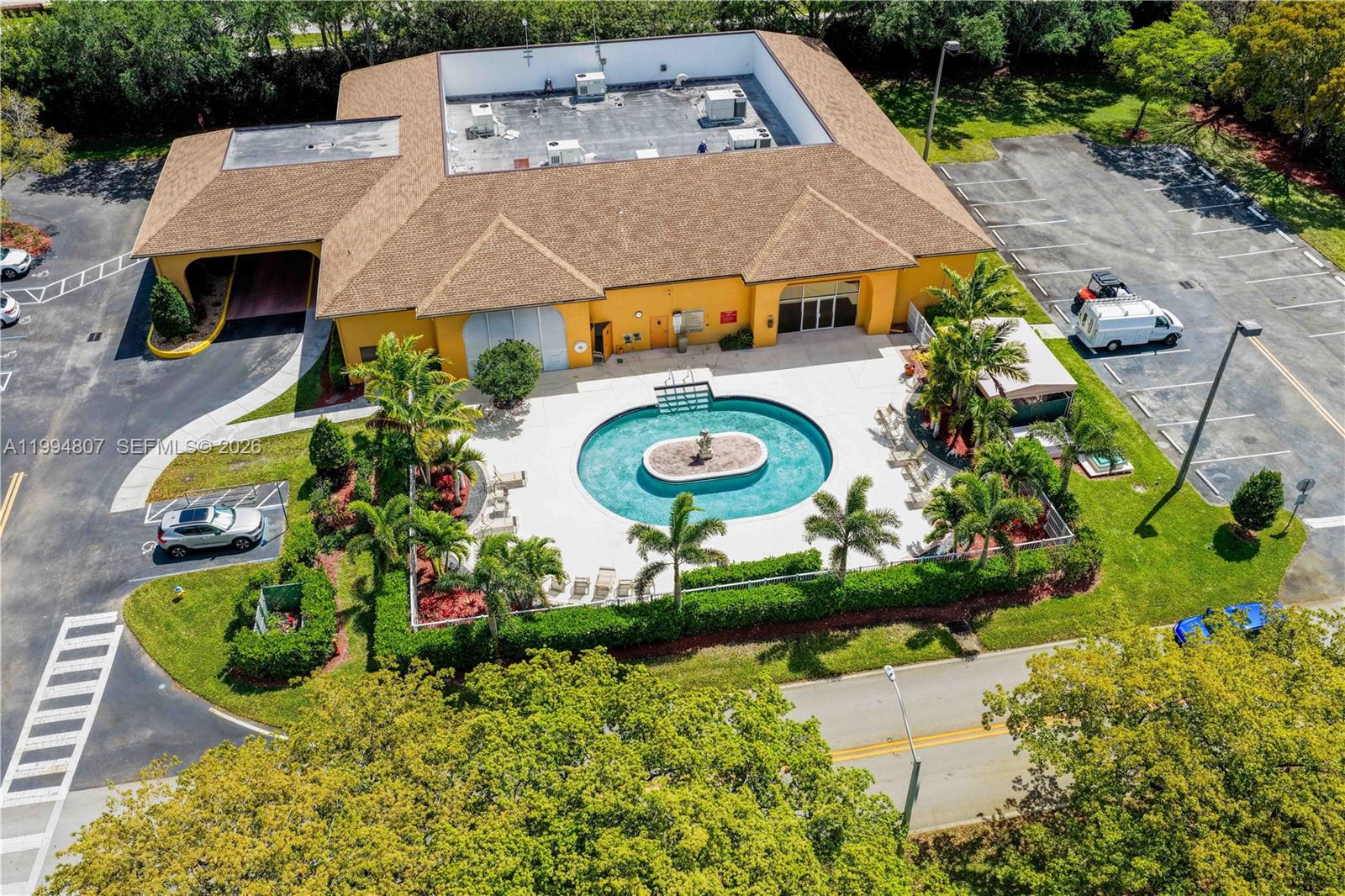 SUFFOLK AT CENTURY VILLAG - Residential