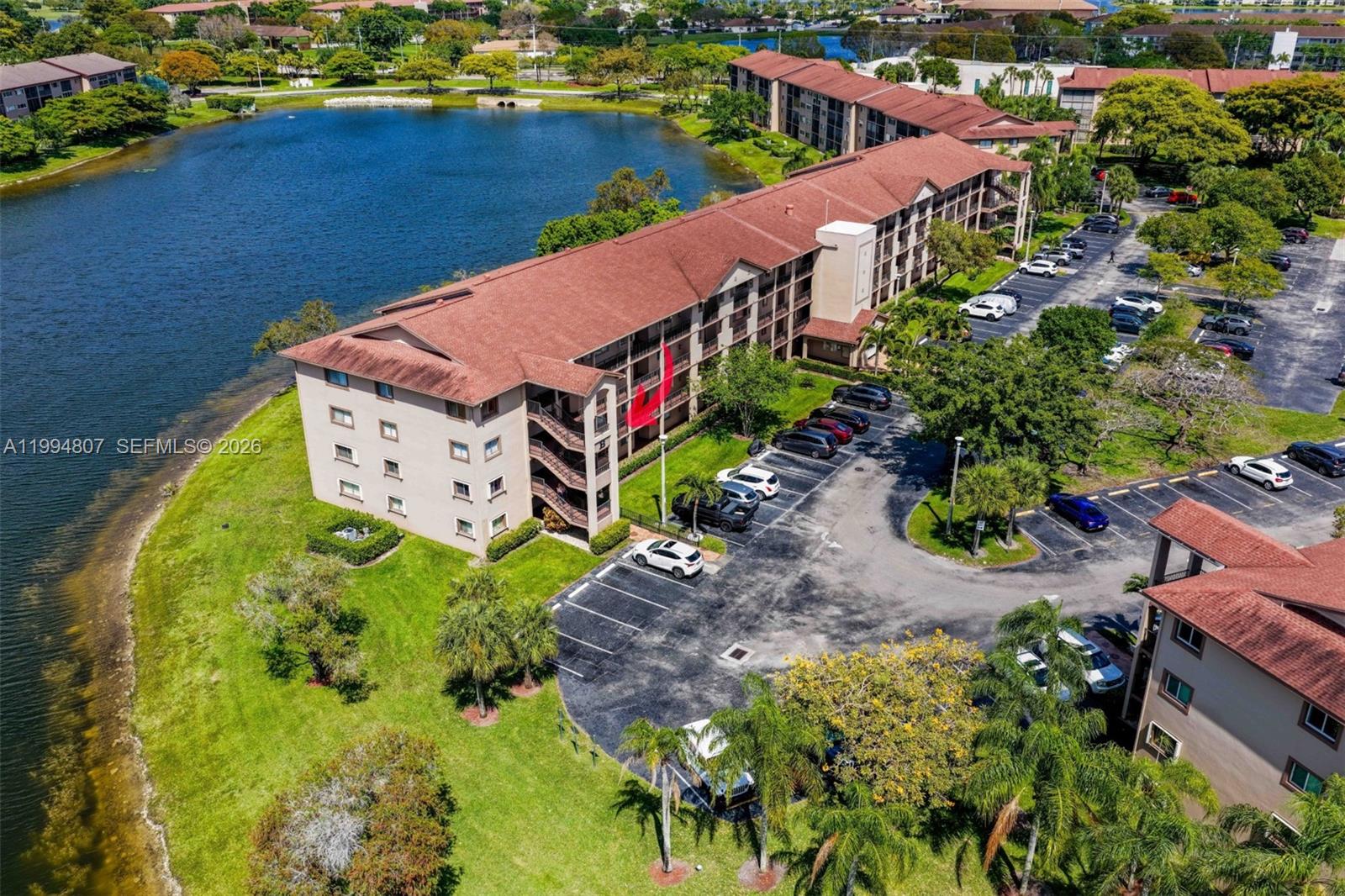 SUFFOLK AT CENTURY VILLAG - Residential