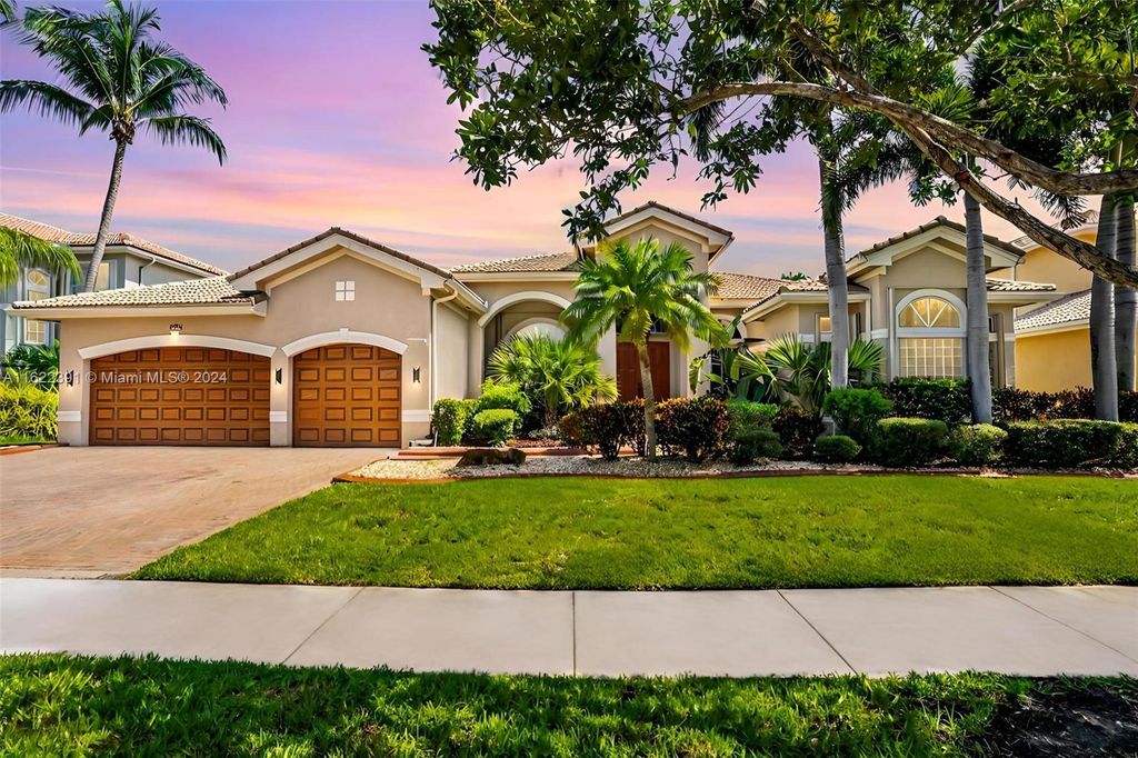 Photo of 18921 SW 41st St, Miramar, FL 33029 (MLS # A11622391)