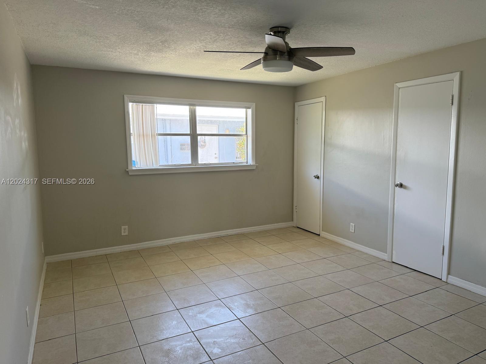 PALM BEACH GARDENS ESTATE - Residential Lease