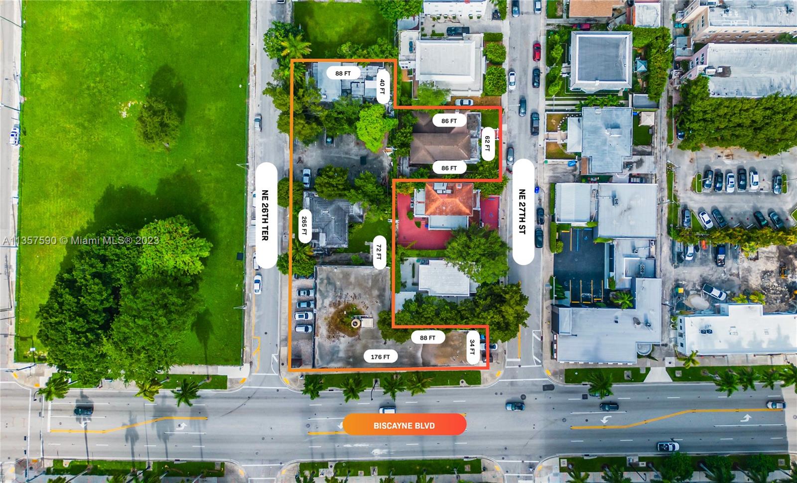 ESCOTTONIA PARK - Land