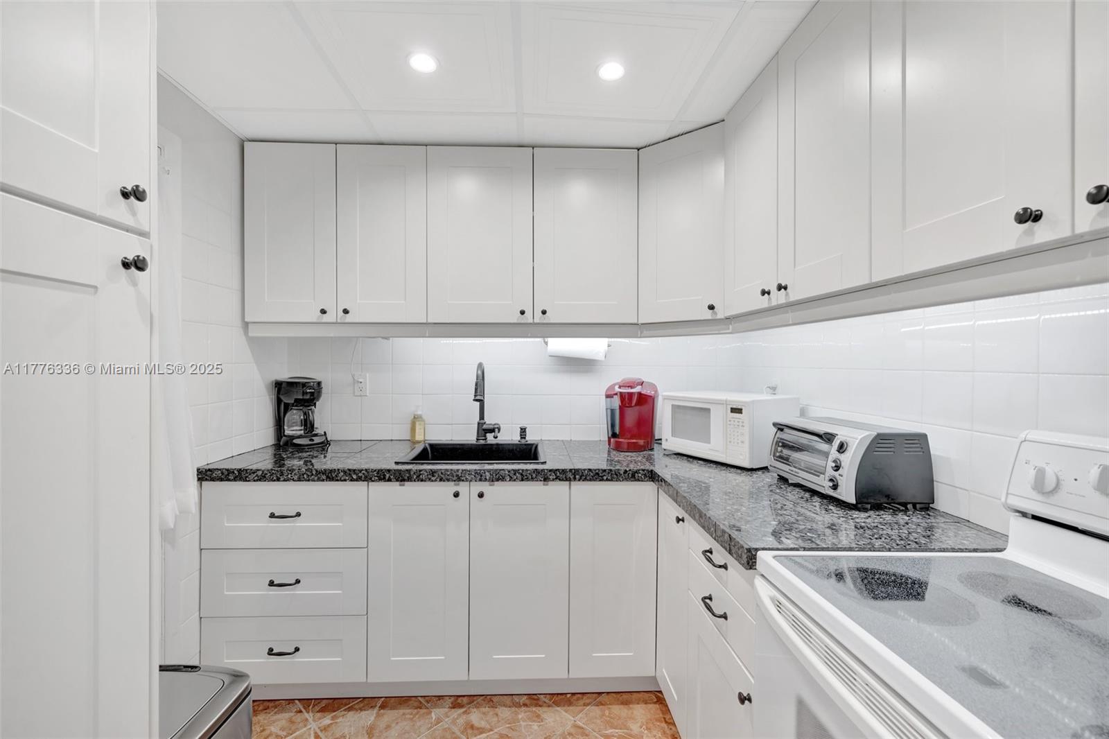 MAR-LEN GARDENS NO 1 CORP - Residential