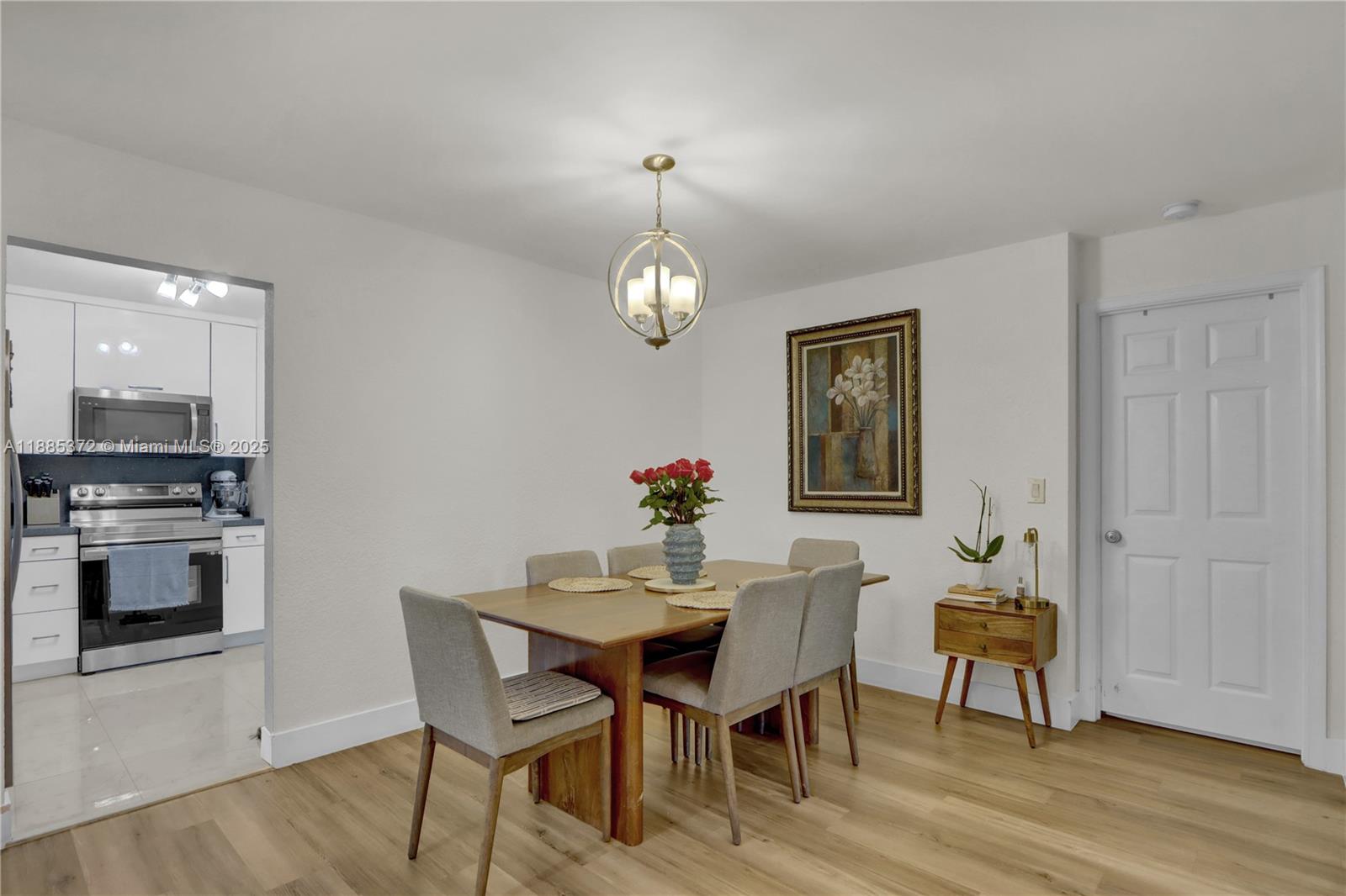 CENTERPOINTE CONDO - Residential Lease