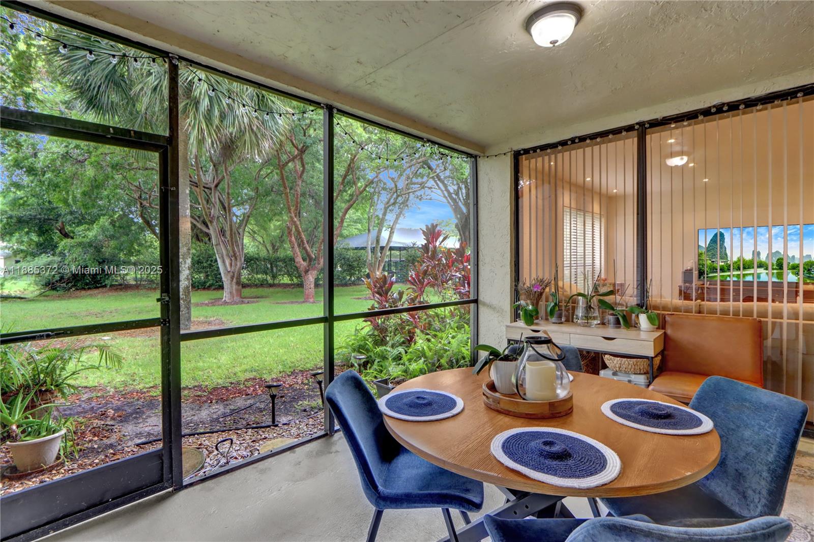 CENTERPOINTE CONDO - Residential Lease