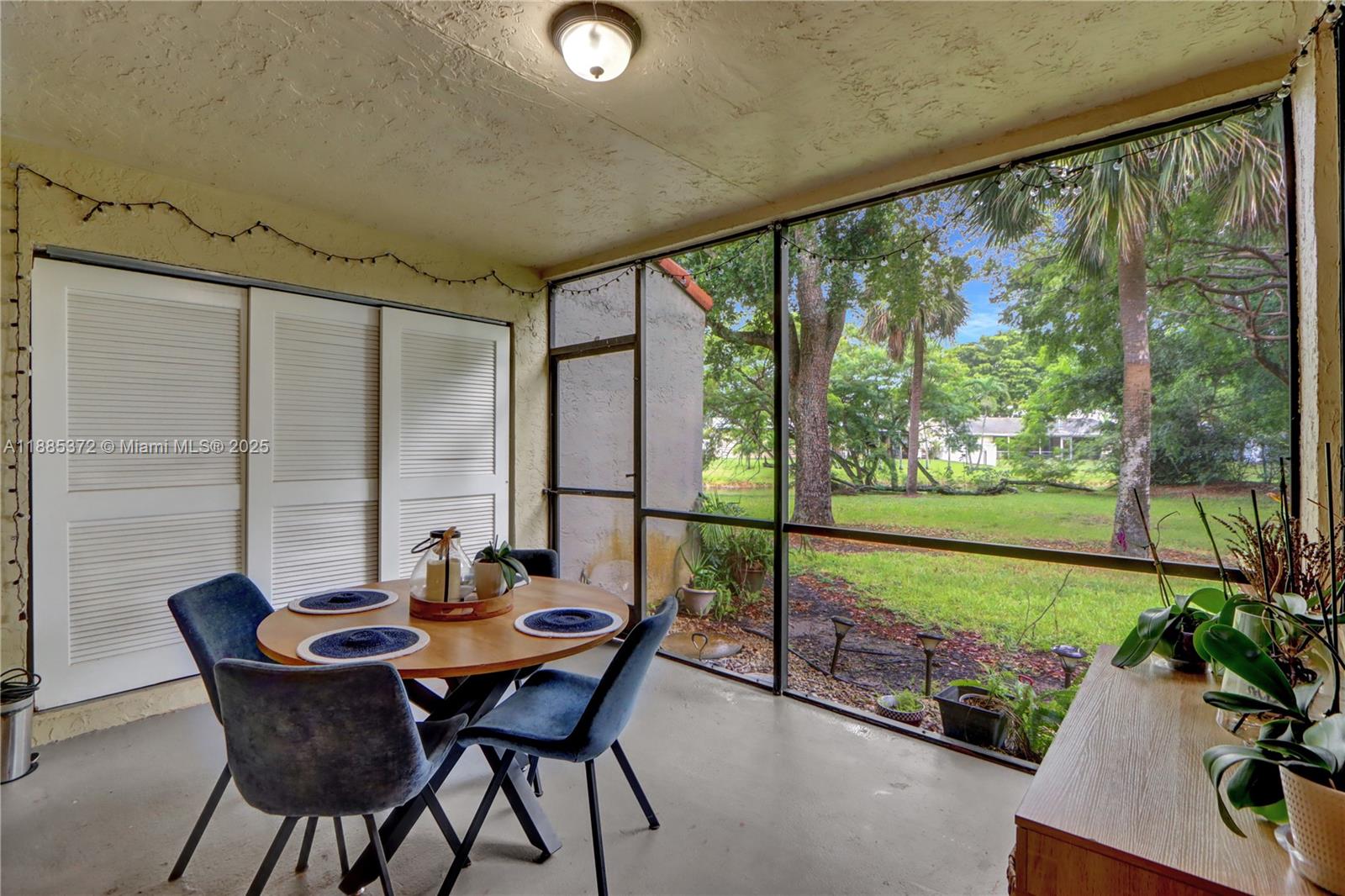 CENTERPOINTE CONDO - Residential Lease