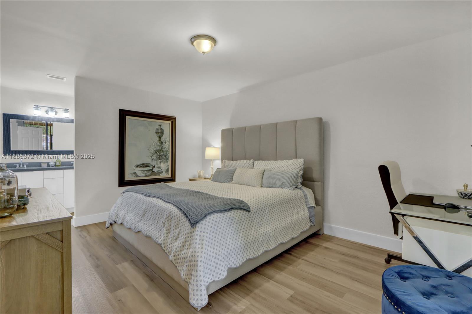 CENTERPOINTE CONDO - Residential Lease