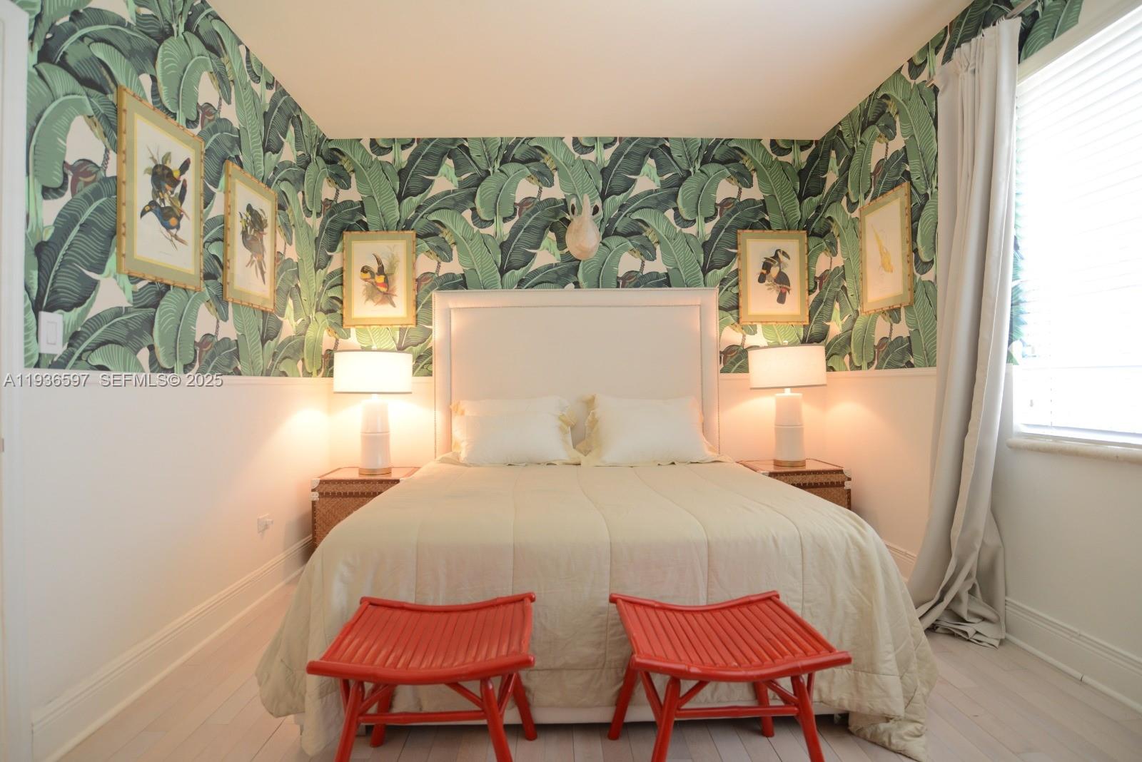 THE GIBSON CONDO - Residential