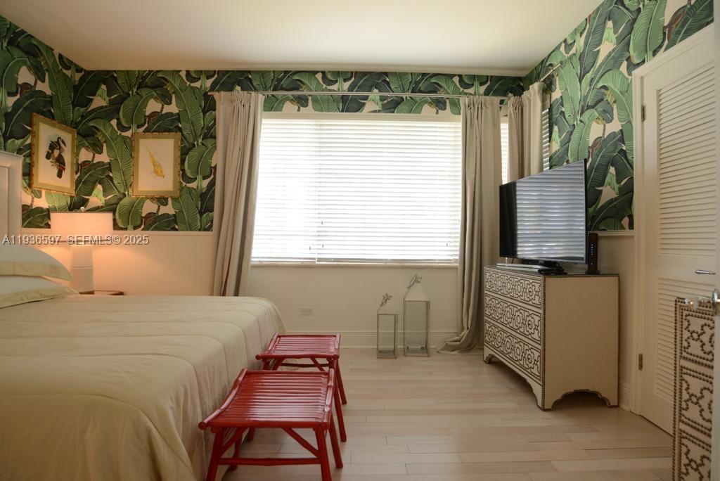 THE GIBSON CONDO - Residential