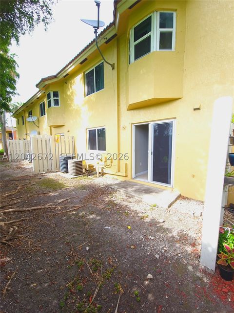 Tiny photo for 990 NE 33rd Ter #102, Homestead, FL 33033 (MLS # A12042672)