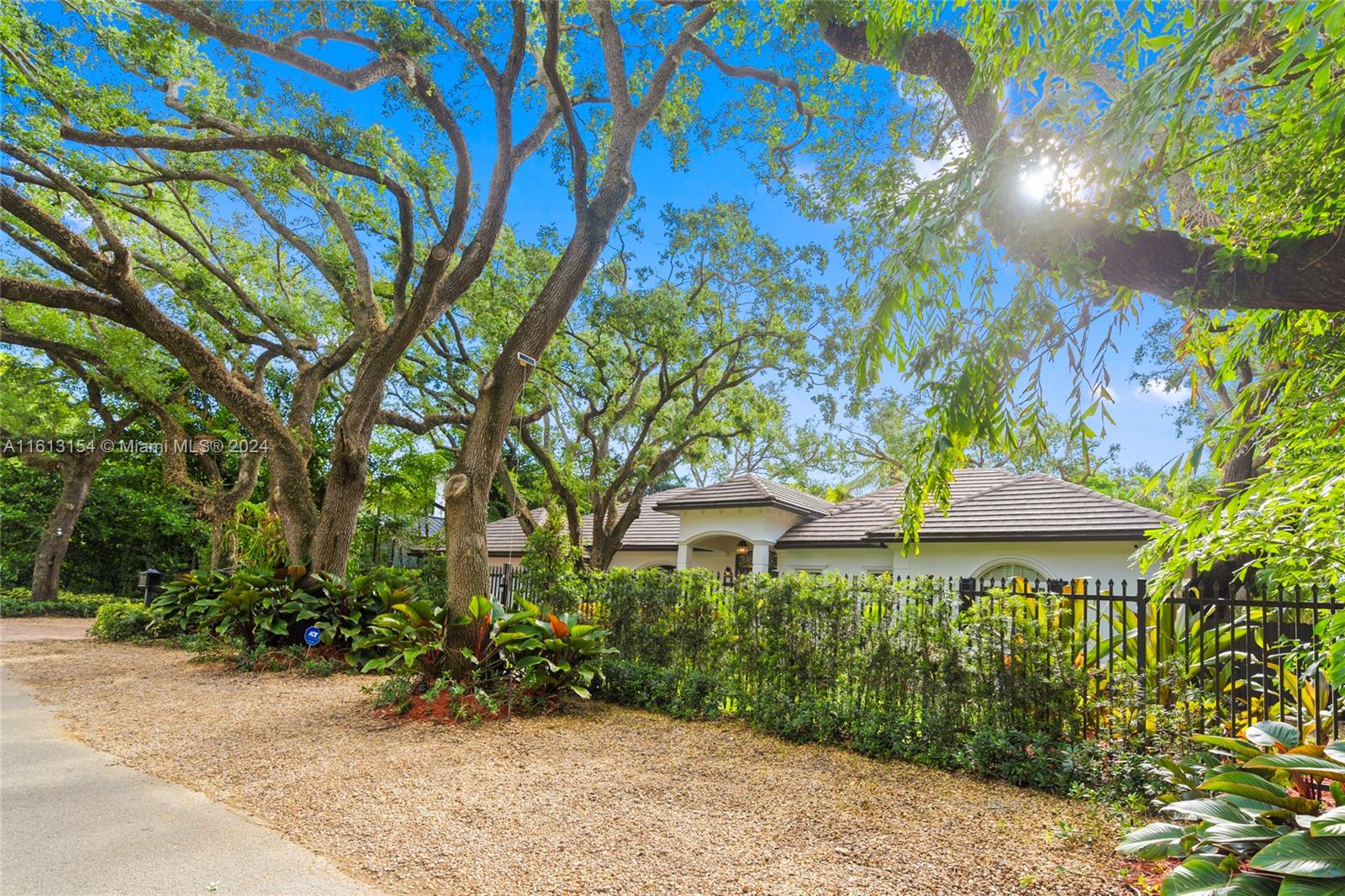 HIGH PINES REV PLAT OF 2N - Residential