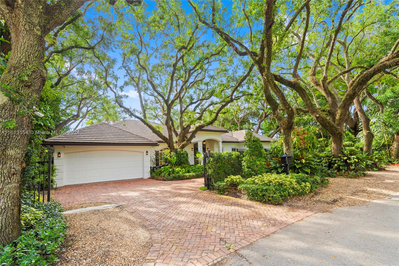 HIGH PINES REV PLAT OF 2N - Residential