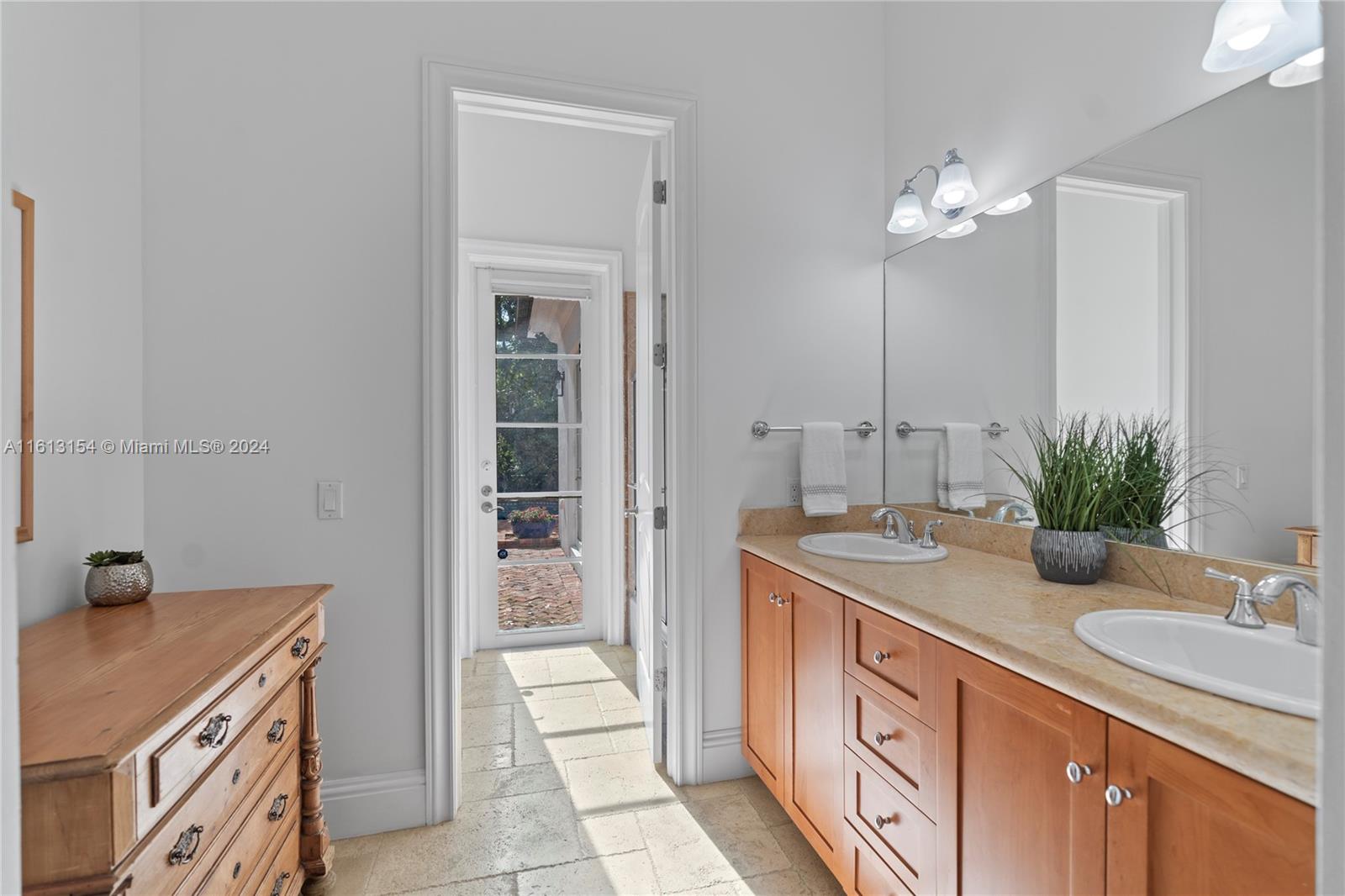 HIGH PINES REV PLAT OF 2N - Residential