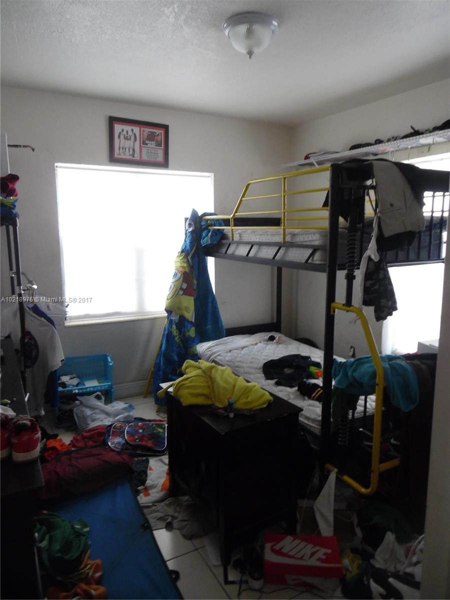 North Miami Estates - Residential