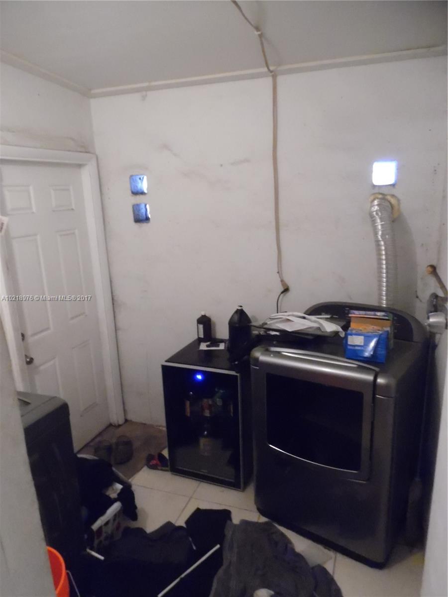 North Miami Estates - Residential